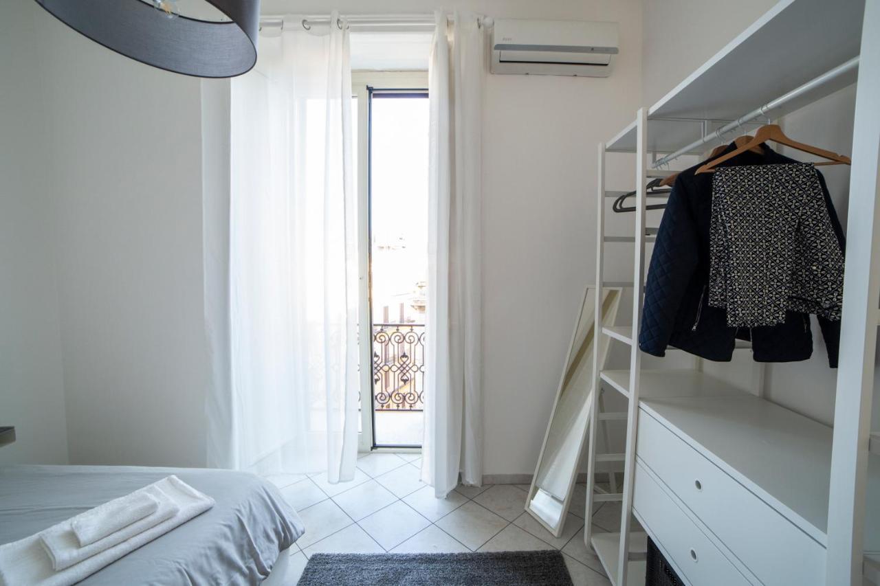 Bnb Al Centro E Meglio, Napoli Apartment ภายนอก รูปภาพ