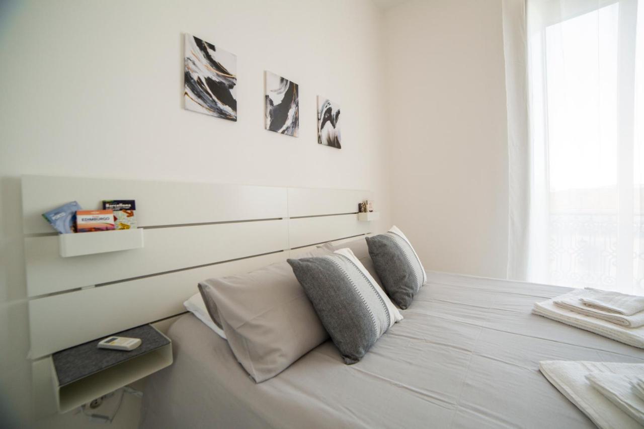 Bnb Al Centro E Meglio, Napoli Apartment ภายนอก รูปภาพ